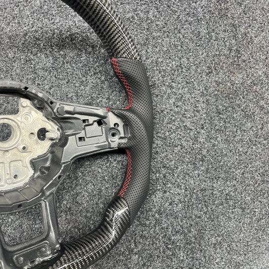 VW Golf 5/6/7 GTI / Passat CC Steering Wheel - Leather and Carbon