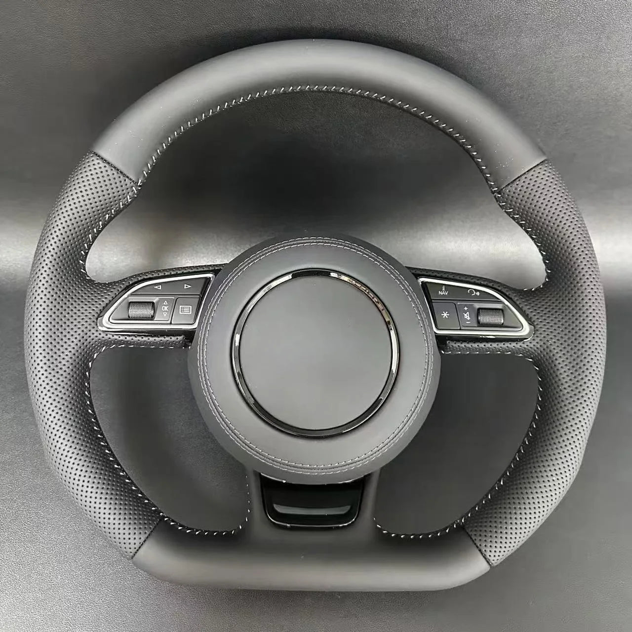 Car leather steering wheel for Audi