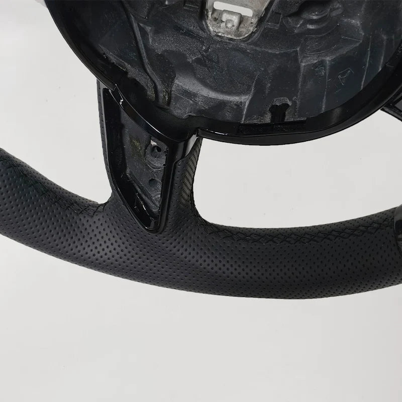 Audi A3 / Q3 / A4 B8 / A5 Steering Wheel - Leather and Carbon