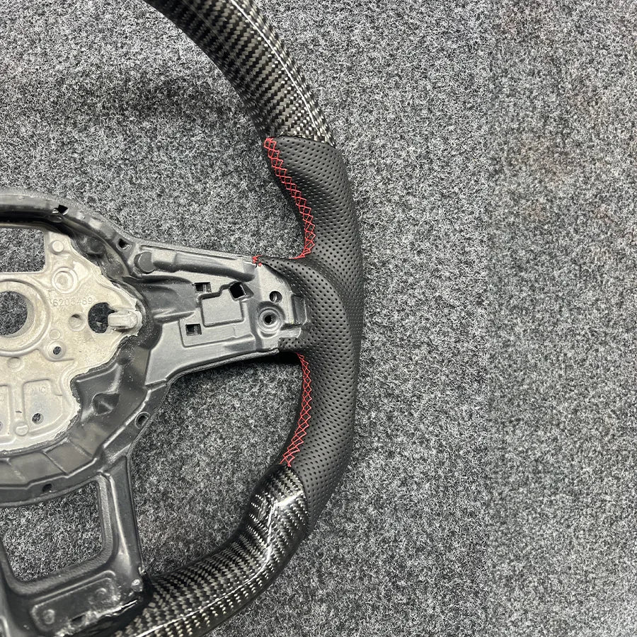 VW Golf 5/6/7 GTI / Passat CC Steering Wheel - Leather and Carbon