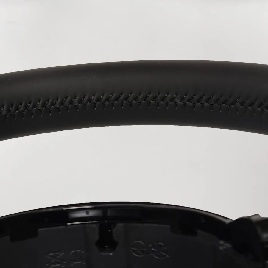 Audi A1 / A3 / A4 / A5 / Q5 B8 Steering Wheel - Leather